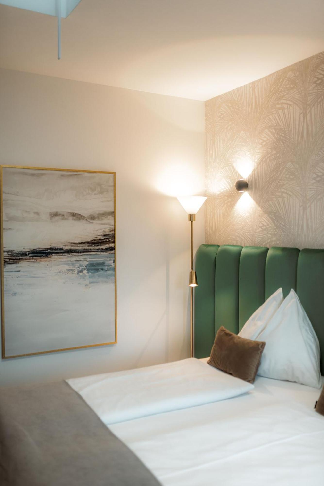 Hotel Ned *